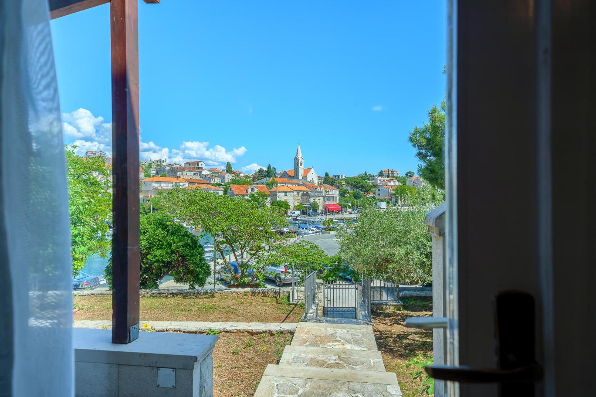 Villa Bonaca Perfect Location For A Holiday With Friends Or Family, Heated Pool Sumartin Exterior photo