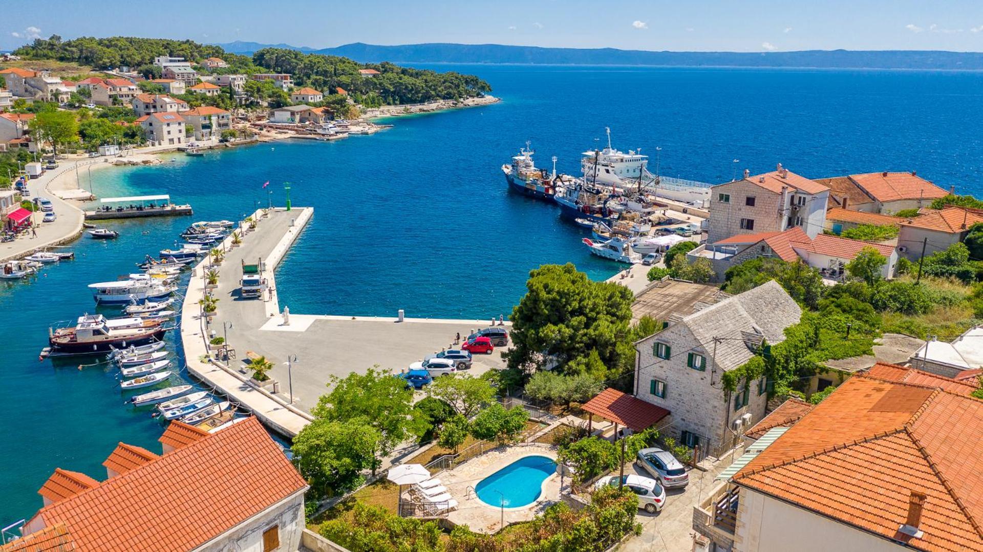Villa Bonaca Perfect Location For A Holiday With Friends Or Family, Heated Pool Sumartin Exterior photo