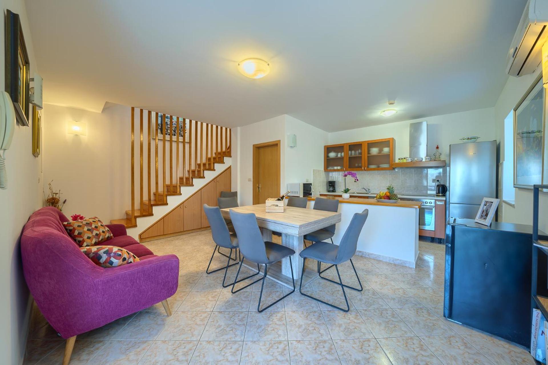 Villa Bonaca Perfect Location For A Holiday With Friends Or Family, Heated Pool Sumartin Exterior photo